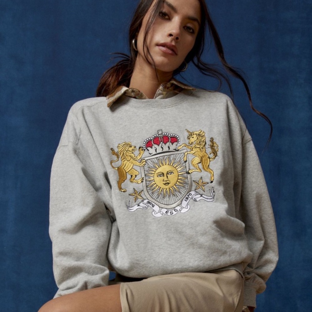 BDG Hardy Crest Gray Pullover Sweatshirt with Sun and Lion Design
